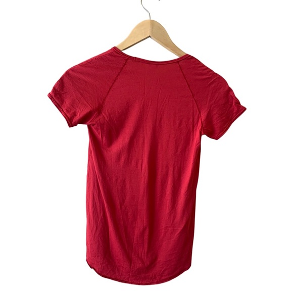 NWOT Aritizia Wilfred Red Cotton Tee Shirt Size XXS - Picture 2 of 3